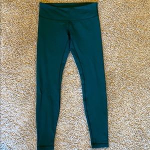 Lululemon green workout leggings